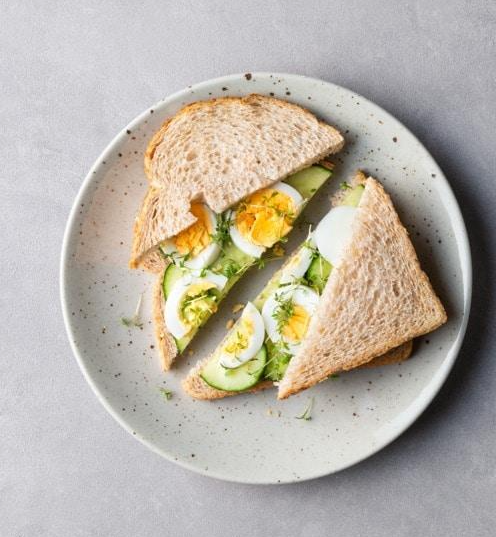 whole-wheat vegetable sandwich